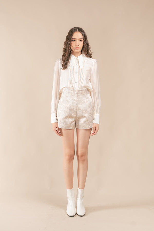 Novetti Pearl Dog Ear Collar Blouse and Shorts Set